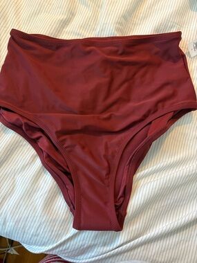 Old Navy High-Waist Bikini Bottoms in Burgundy- nwt